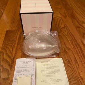 Victoria secret invisible push-up size C, open box, just tried them on.